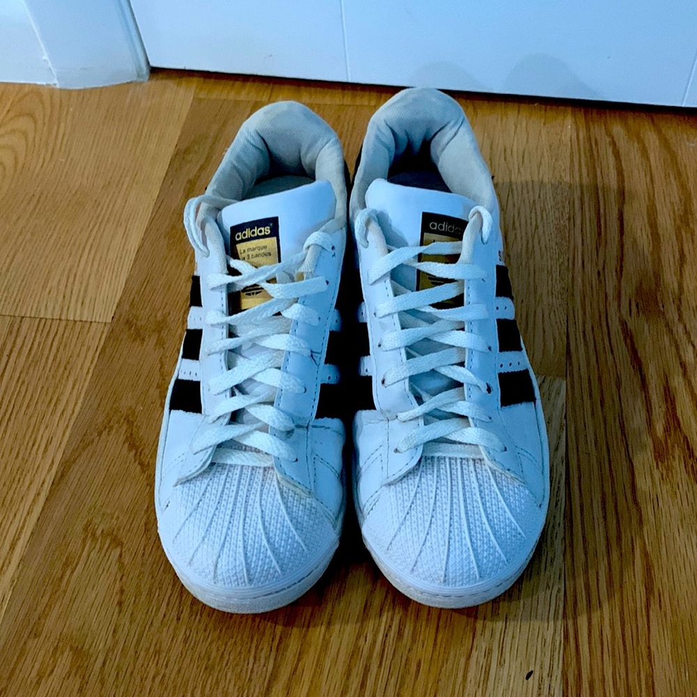 Adidas tennis shoes